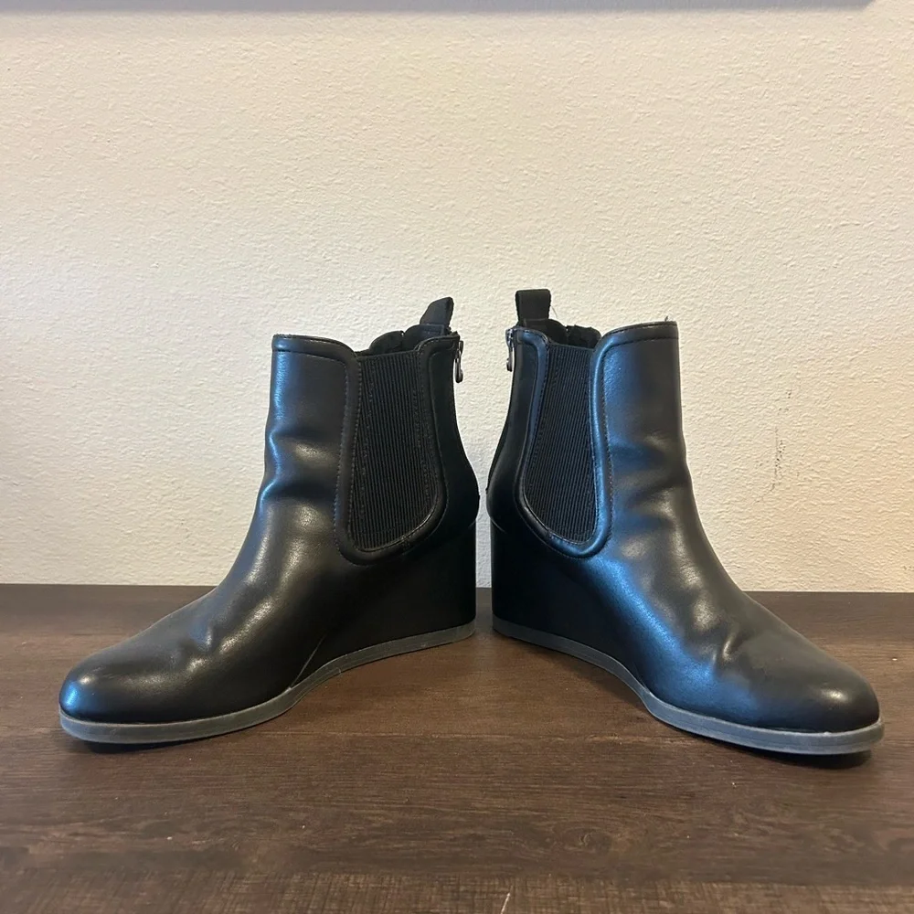 Blowfish Praline Wedge Boots